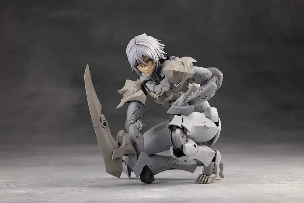 Megalomaria Unlimited Universe Model Kit Zirconia 18 cm